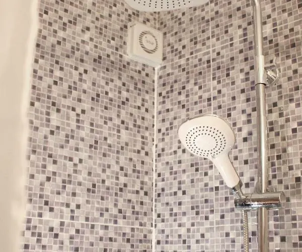 Easy4stay בית הארחה 4*