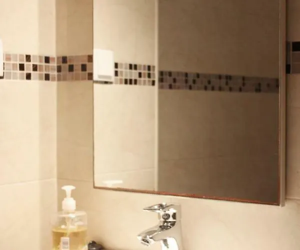 Easy4stay 4* פורטימאו