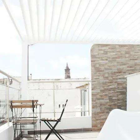 Easy4stay Πανσιόν 4*