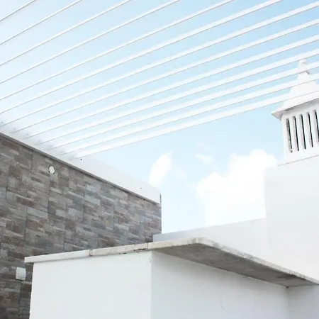 Πανσιόν Easy4stay 4*