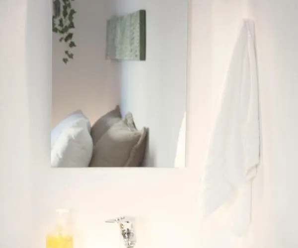 Easy4stay ゲストハウス ポルティマン